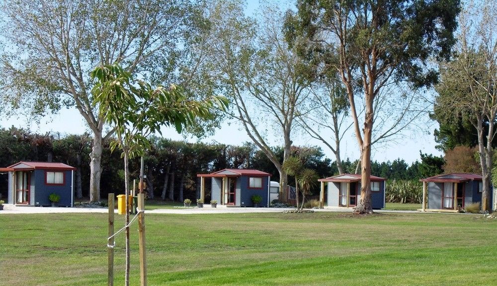 Glenavys Waitaki River Motor Camp ภายนอก รูปภาพ