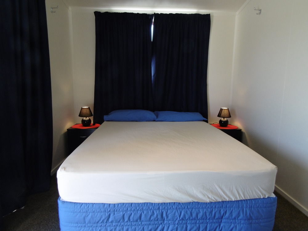 Glenavys Waitaki River Motor Camp ภายนอก รูปภาพ