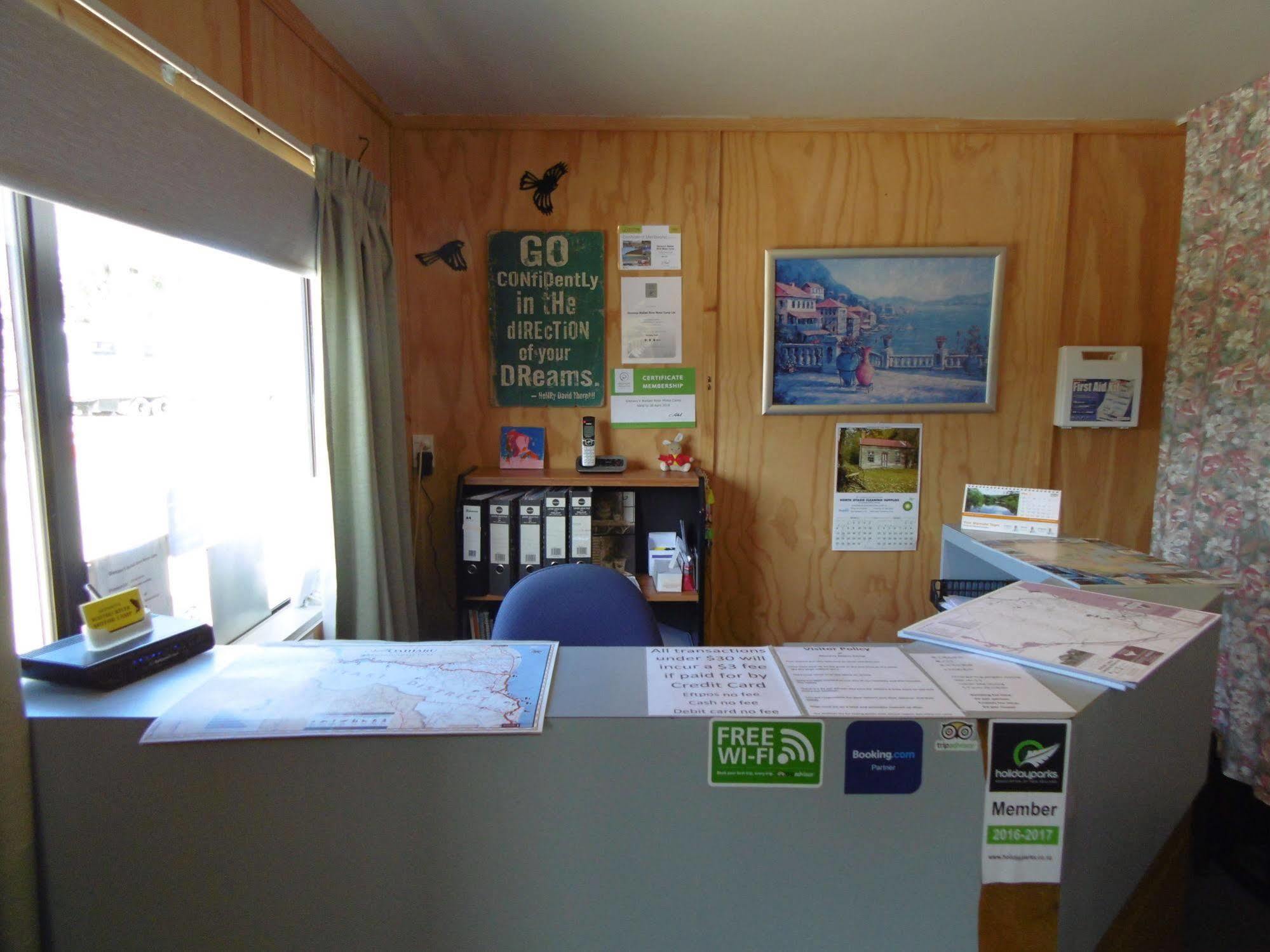 Glenavys Waitaki River Motor Camp ภายนอก รูปภาพ